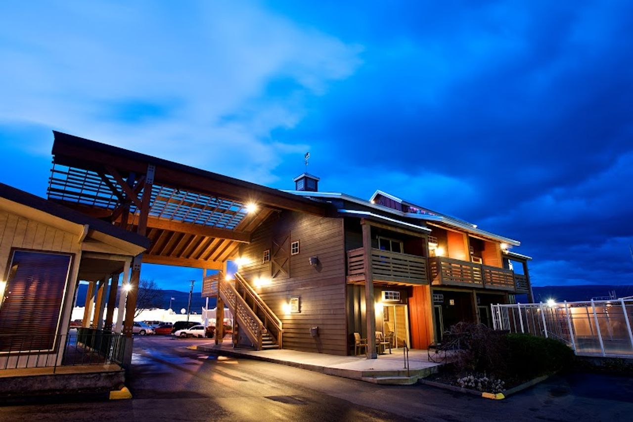 Photo of Cousins' Country Inn