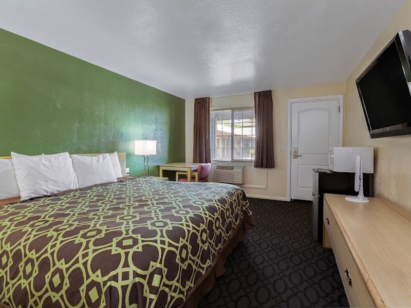 Photo of Downtown Inn