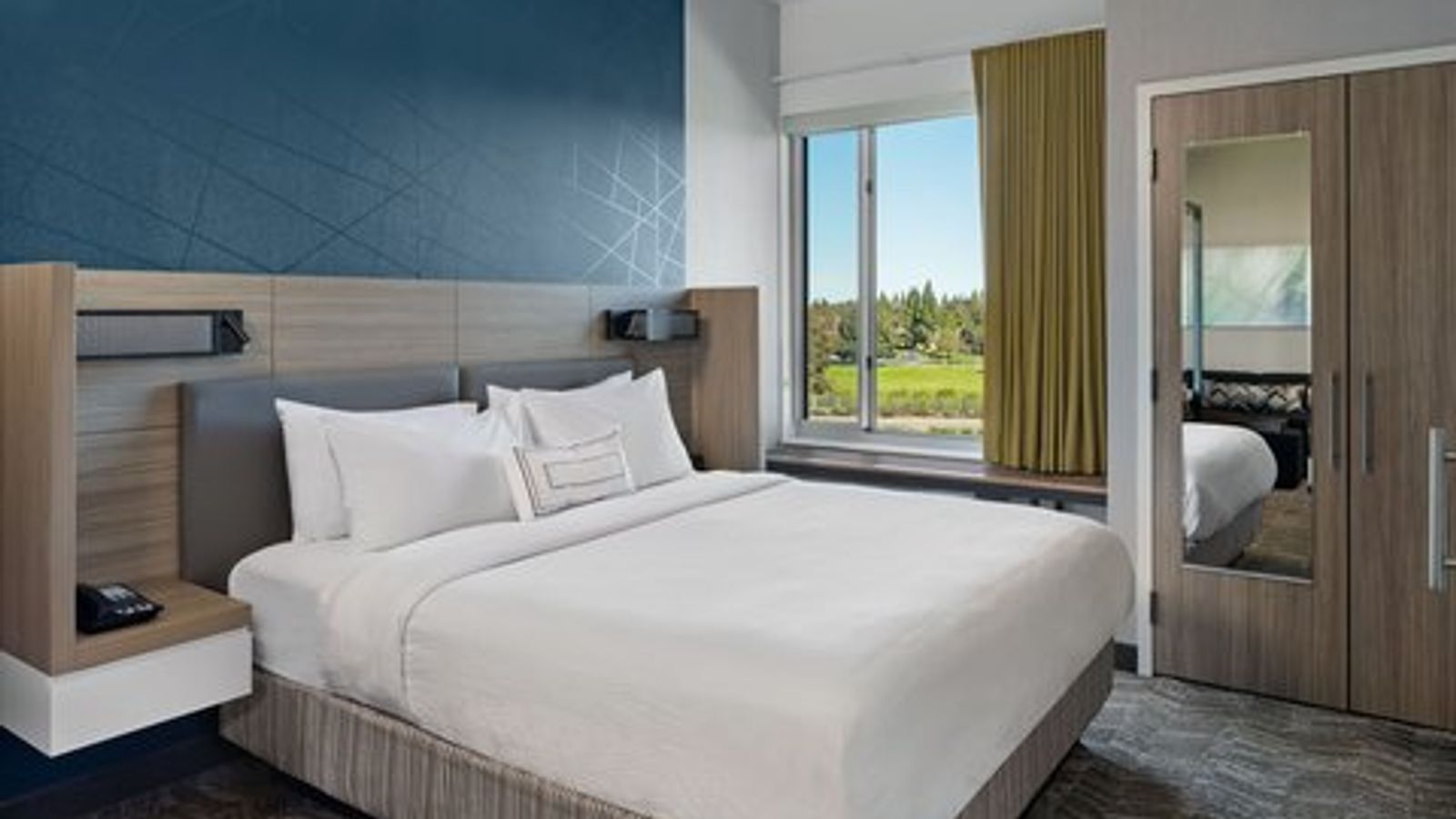 Photo of SpringHill Suites West Sacramento