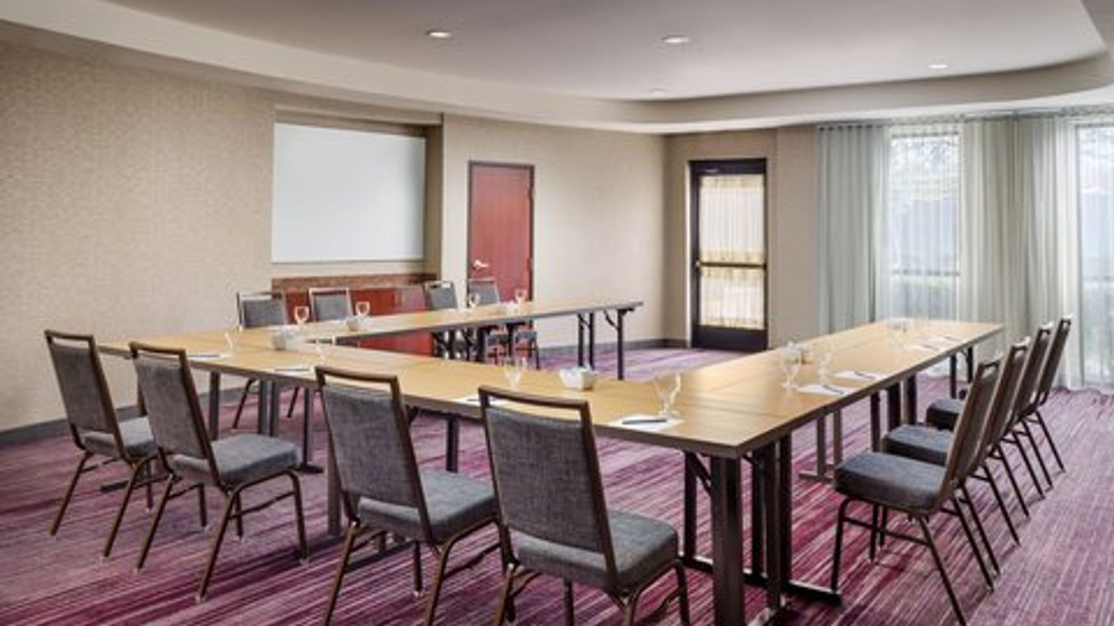 Photo of Courtyard Sacramento Folsom