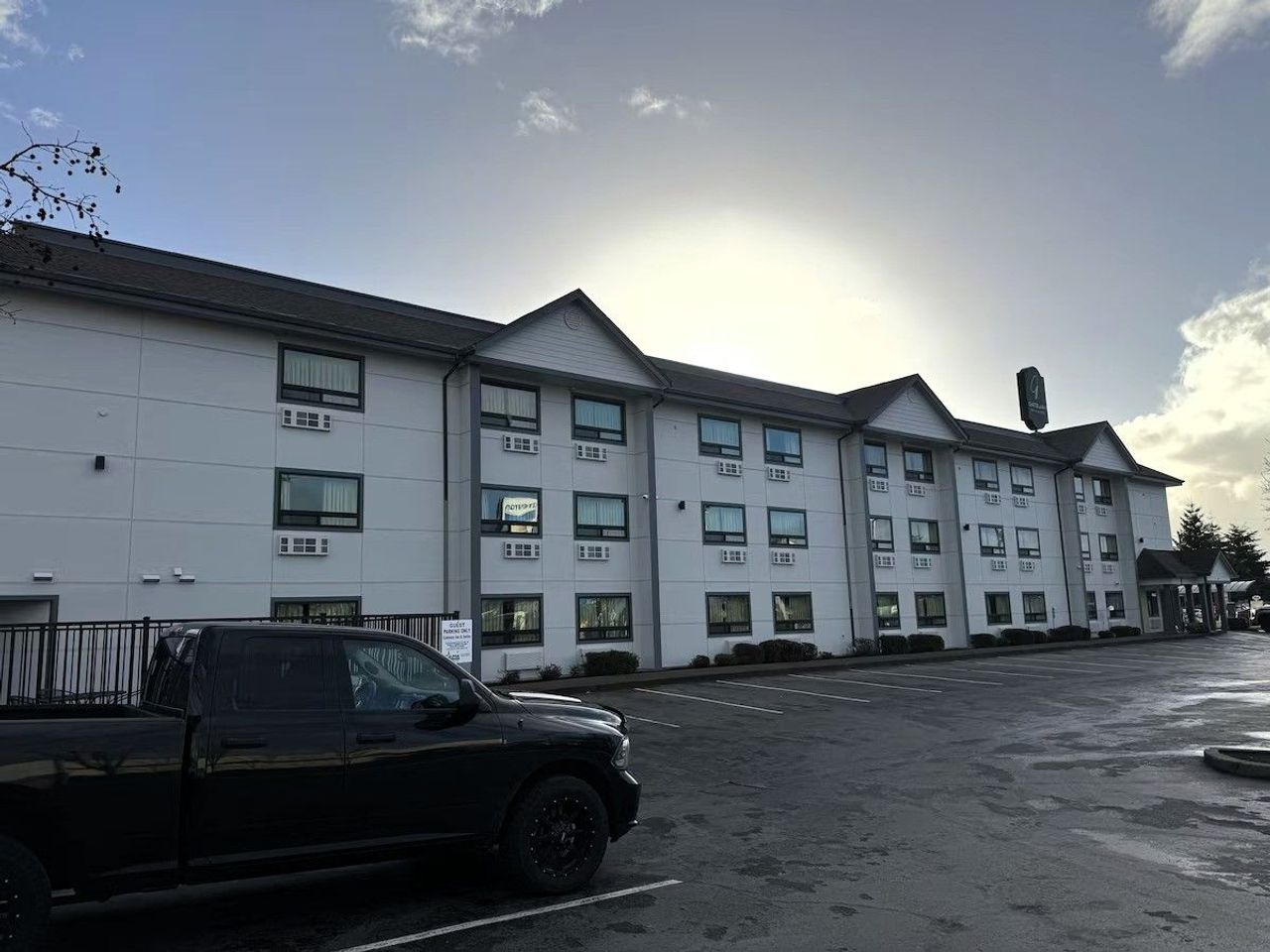 Spark by Hilton Springfield Eugene