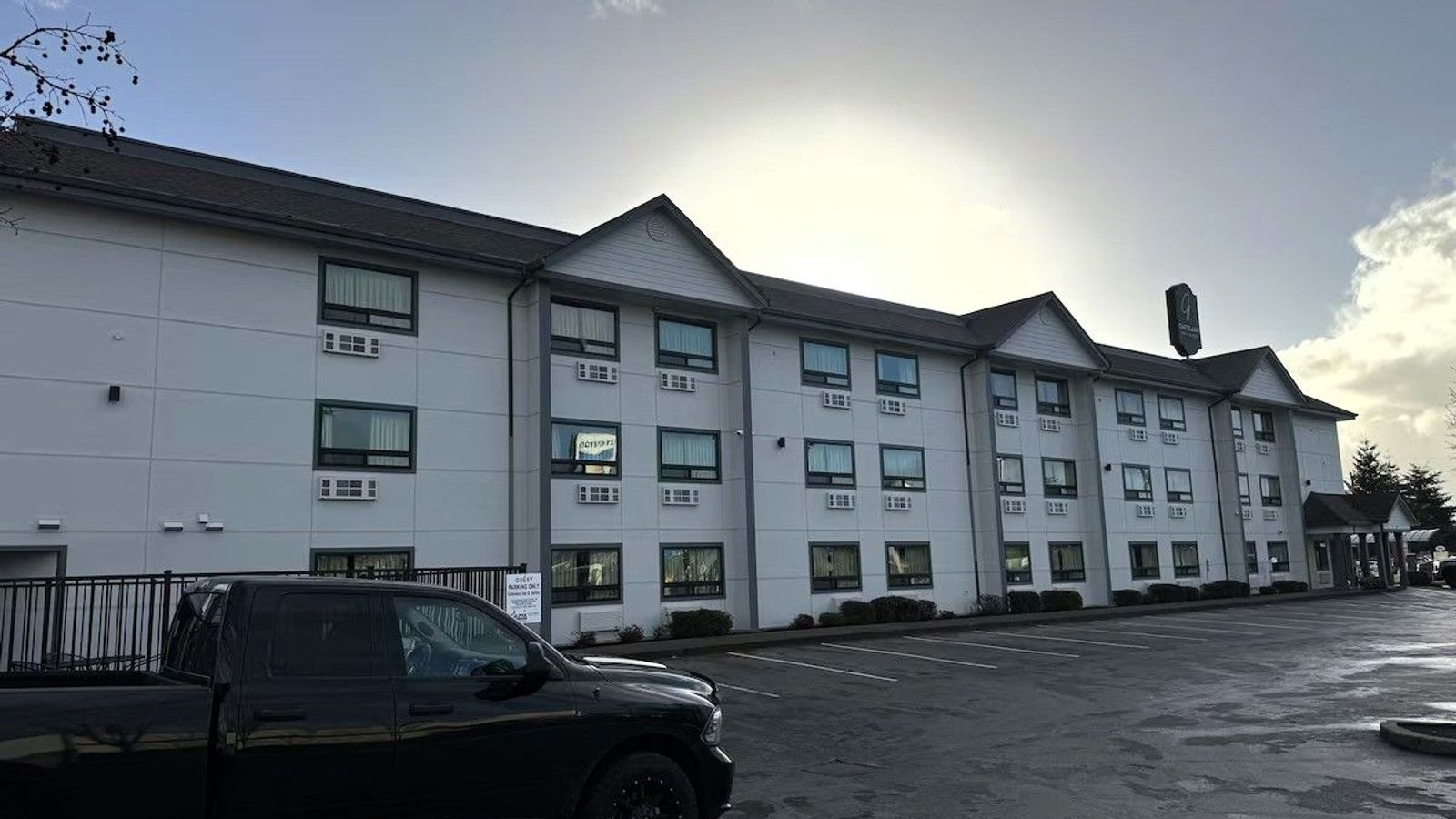 Spark by Hilton Springfield Eugene