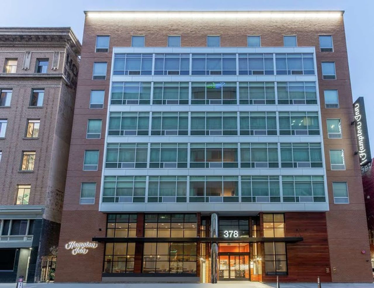 Photo of Hampton Inn Oakland Downtown-City Center