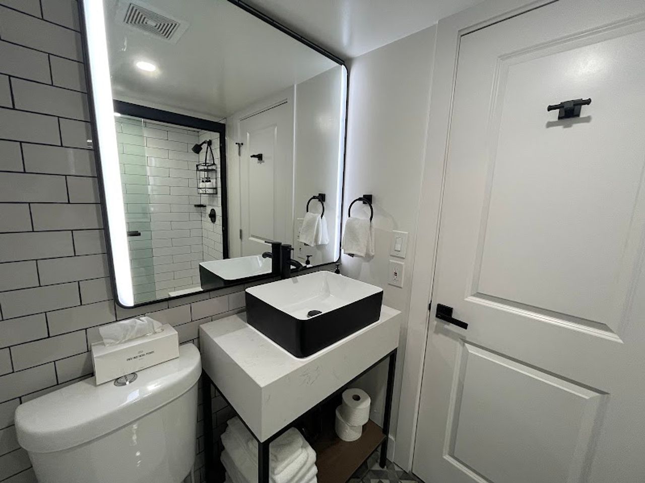 Photo of The Catrina Hotel, San Mateo