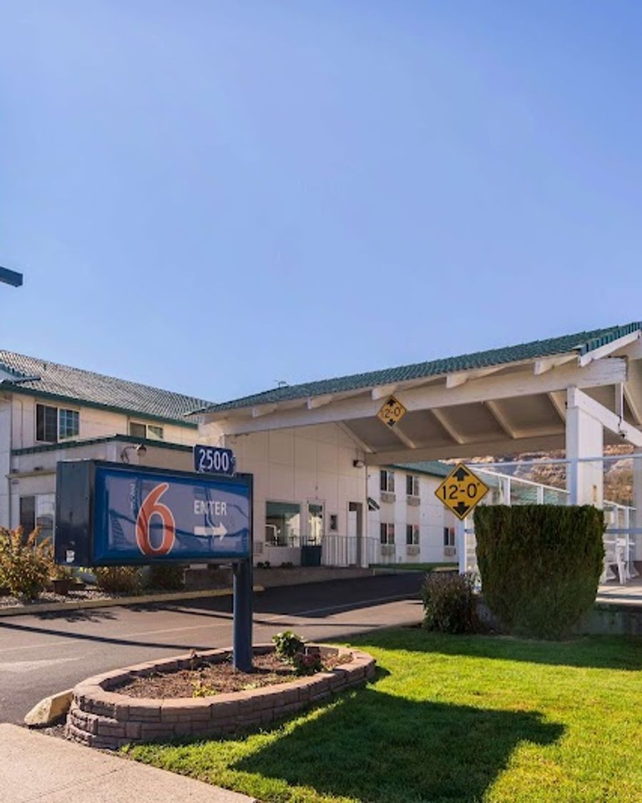 Motel 6 The Dalles, OR