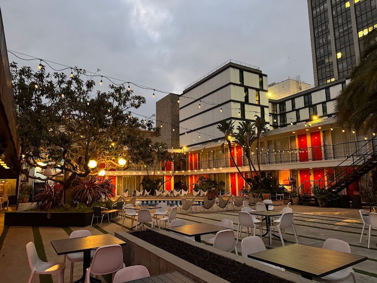 Photo of Phoenix Hotel