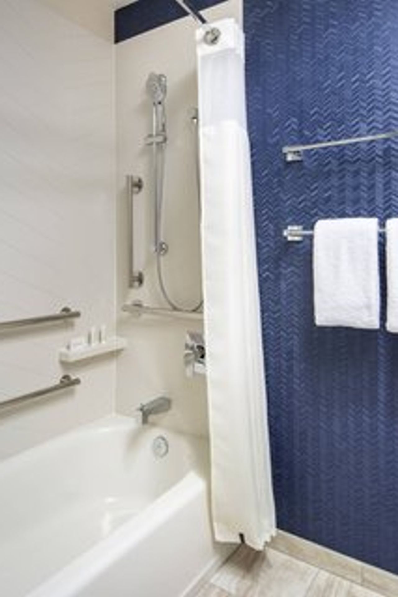 Photo of Fairfield Inn & Suites Portland West/Beaverton