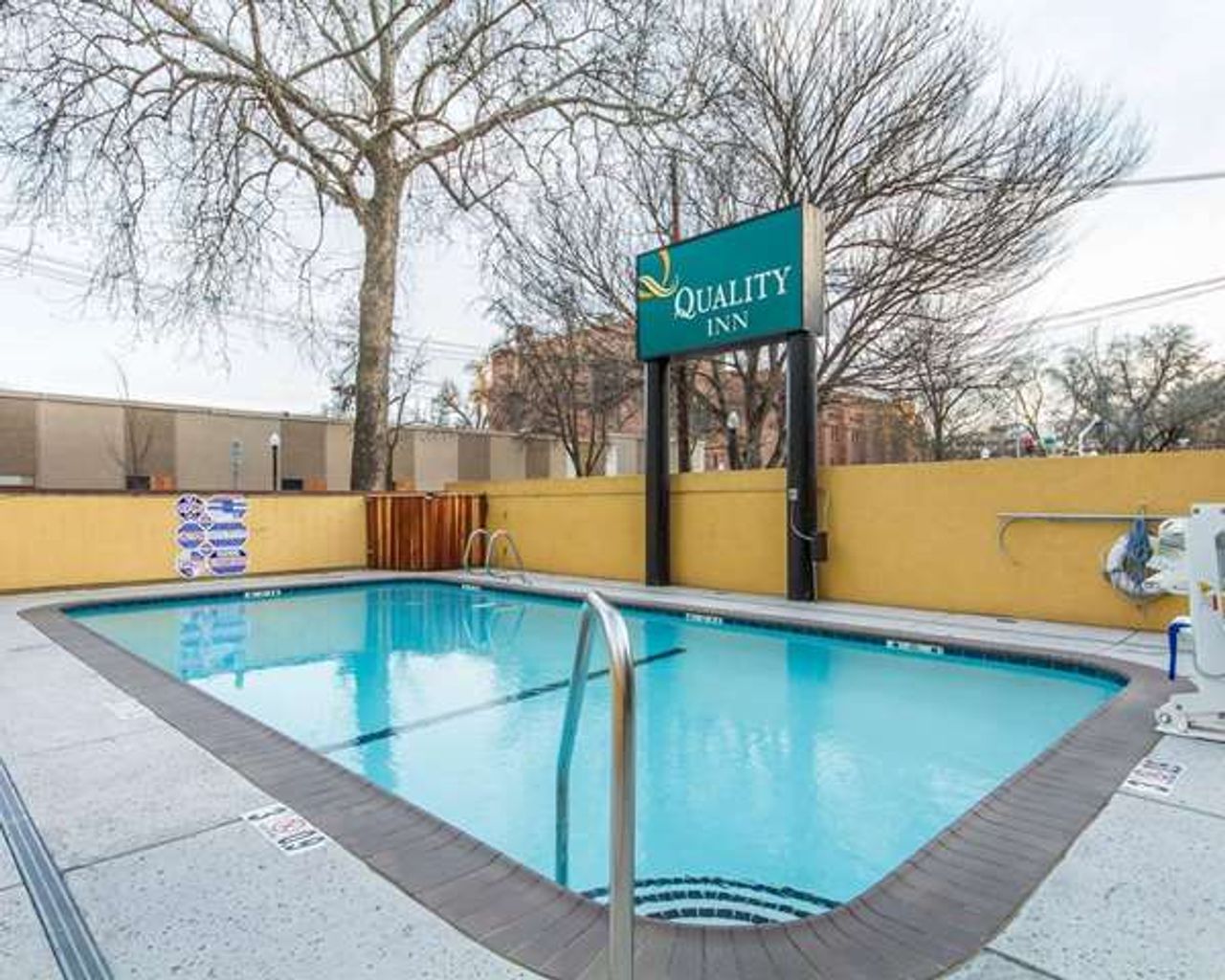 Photo of Quality Inn Sacramento Convention Center