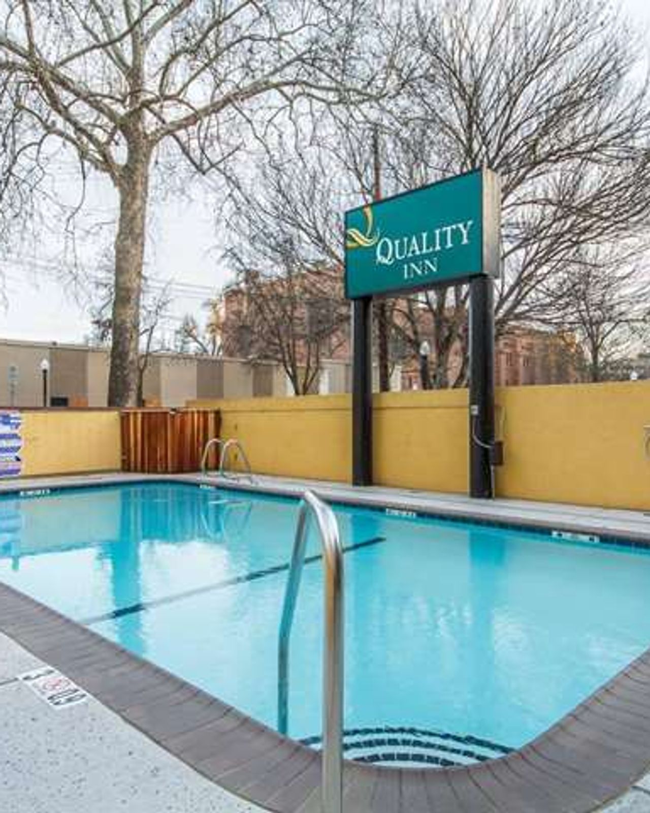 Photo of Quality Inn Sacramento Convention Center