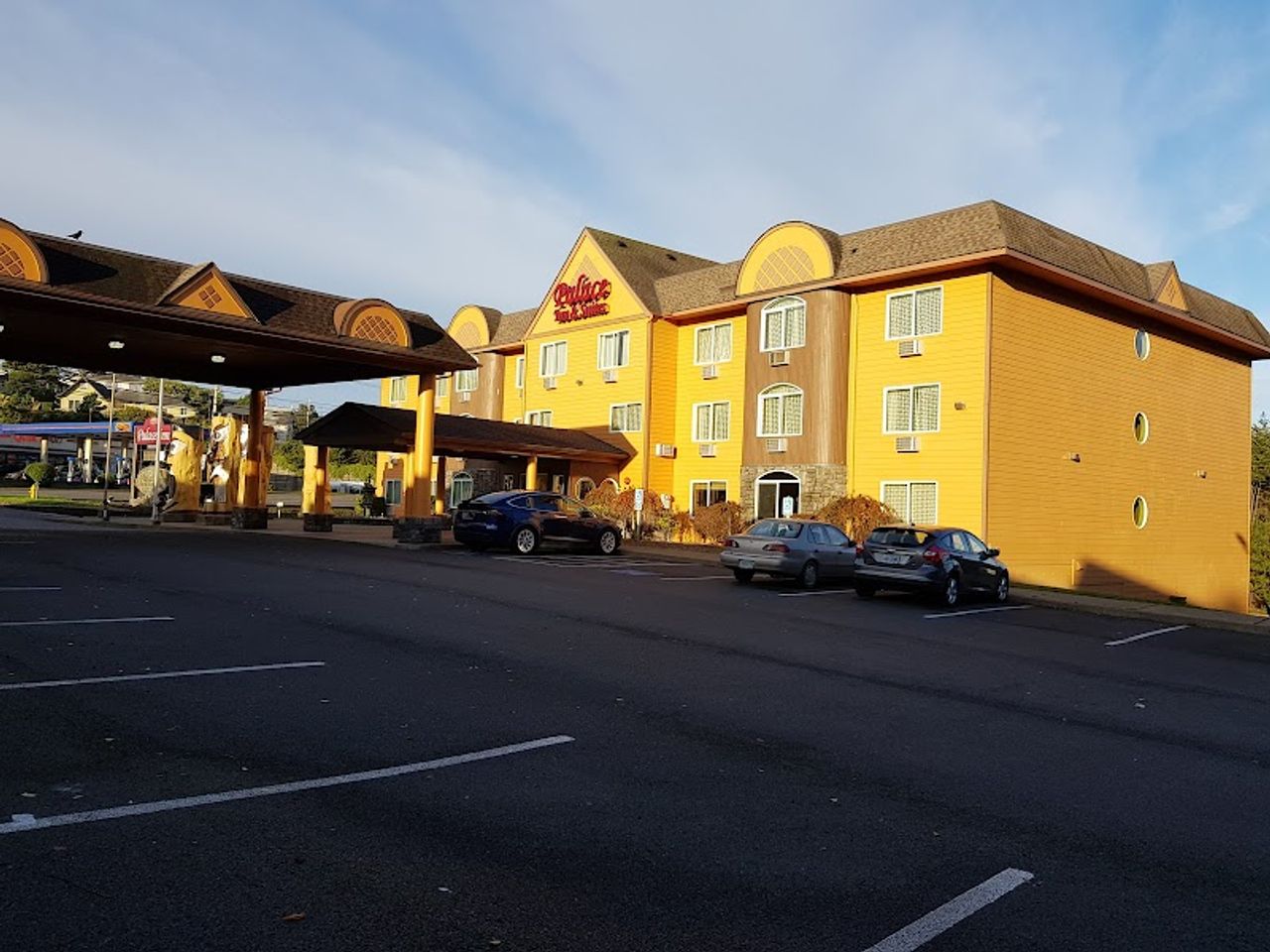 Photo of Palace Inn & Suites