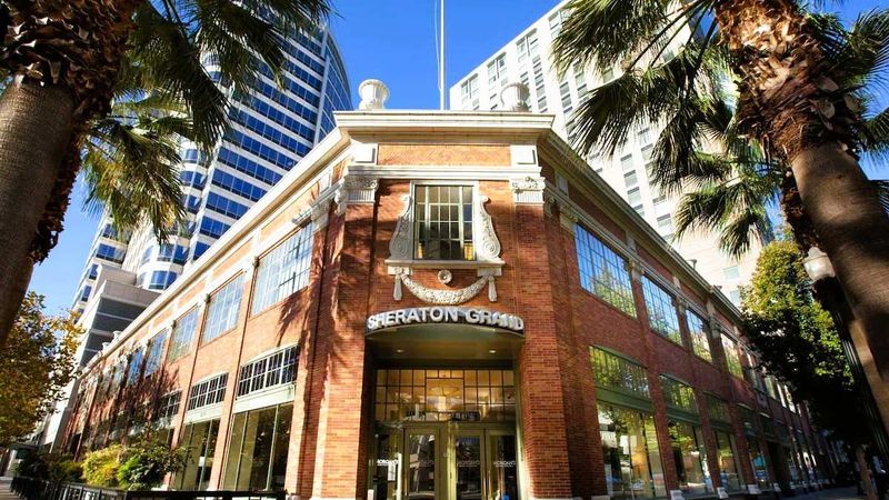 Sheraton Grand Sacramento Hotel