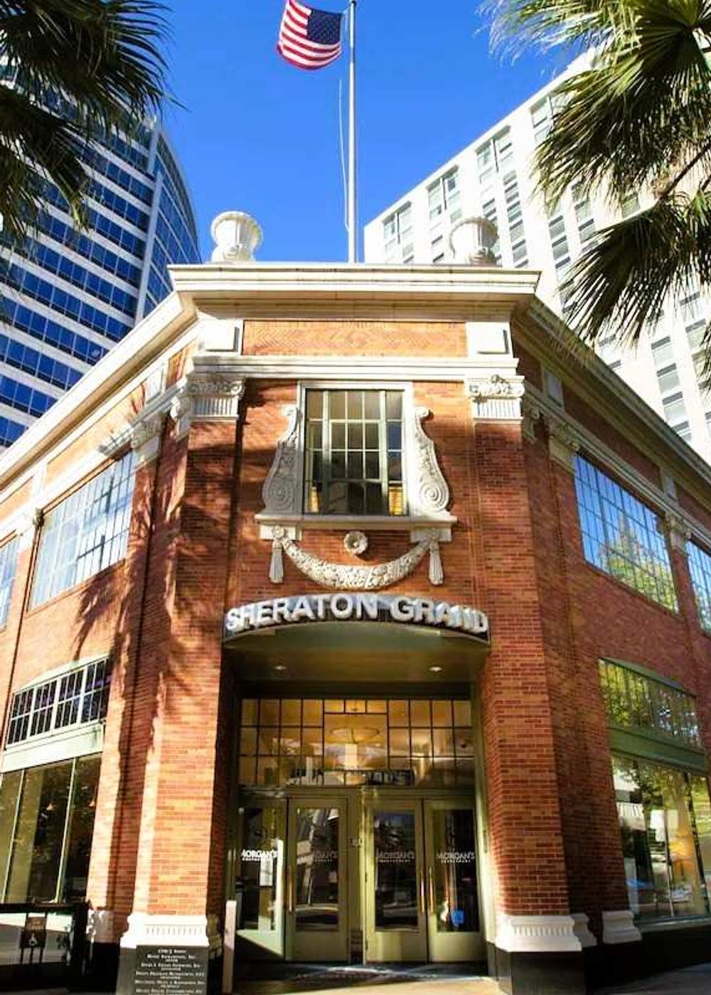 Sheraton Grand Sacramento Hotel
