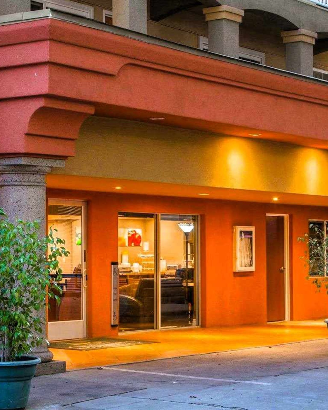 Quality Inn Sacramento Convention Center