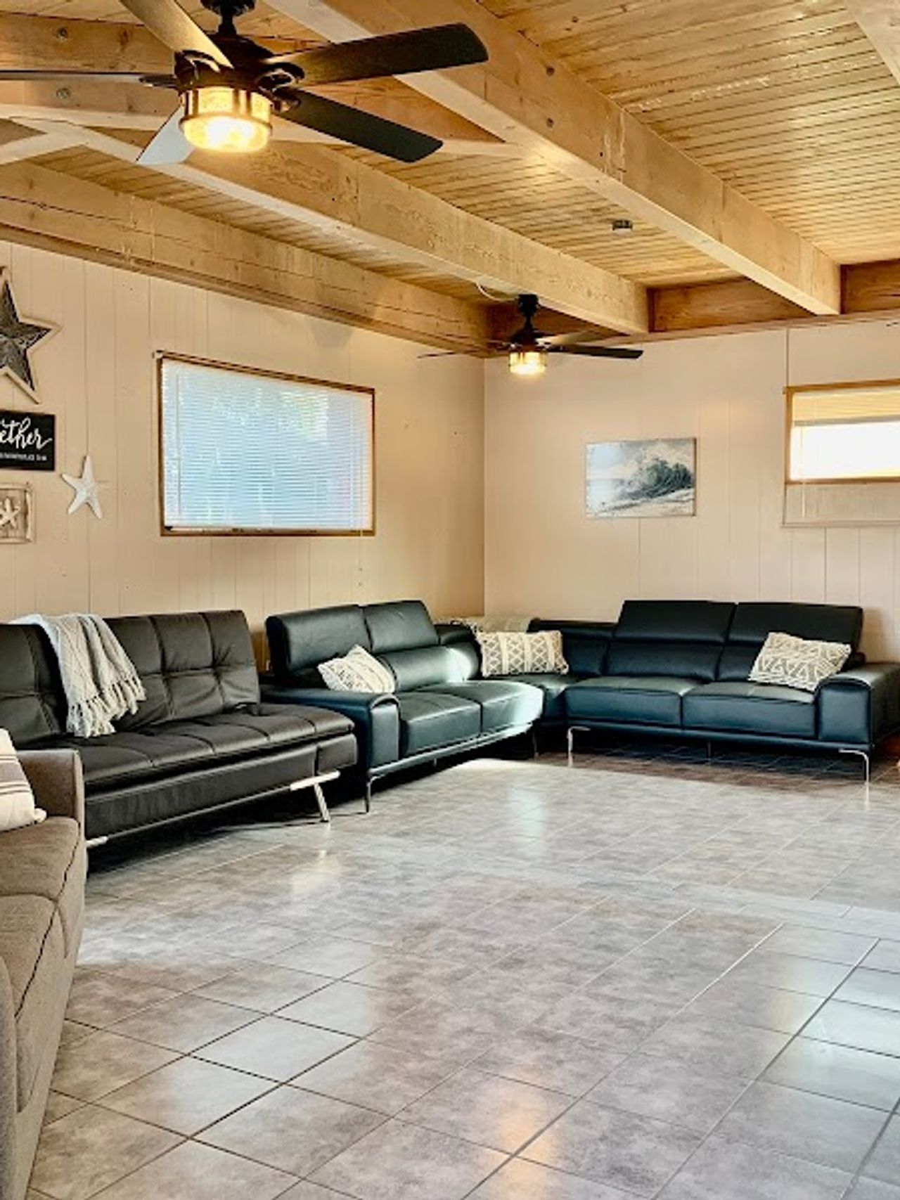Photo of Breakers Boutique Inn