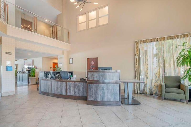 Photo of Best Western Plus Bayside Hotel