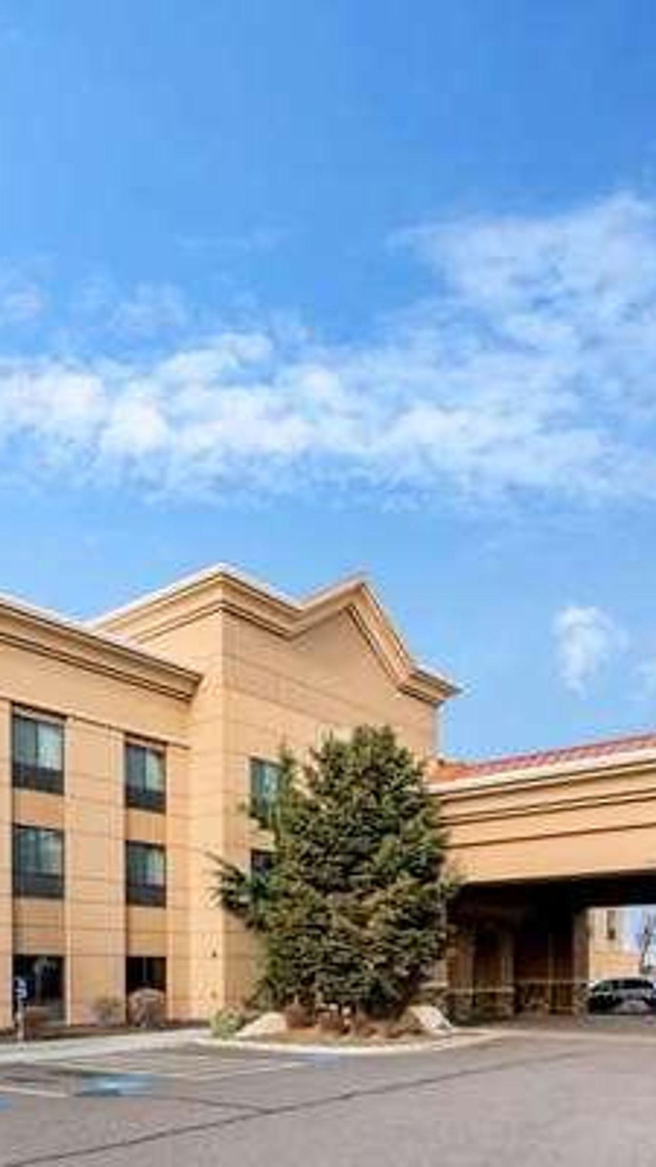 Photo of La Quinta Inn & Suites by Wyndham Twin Falls
