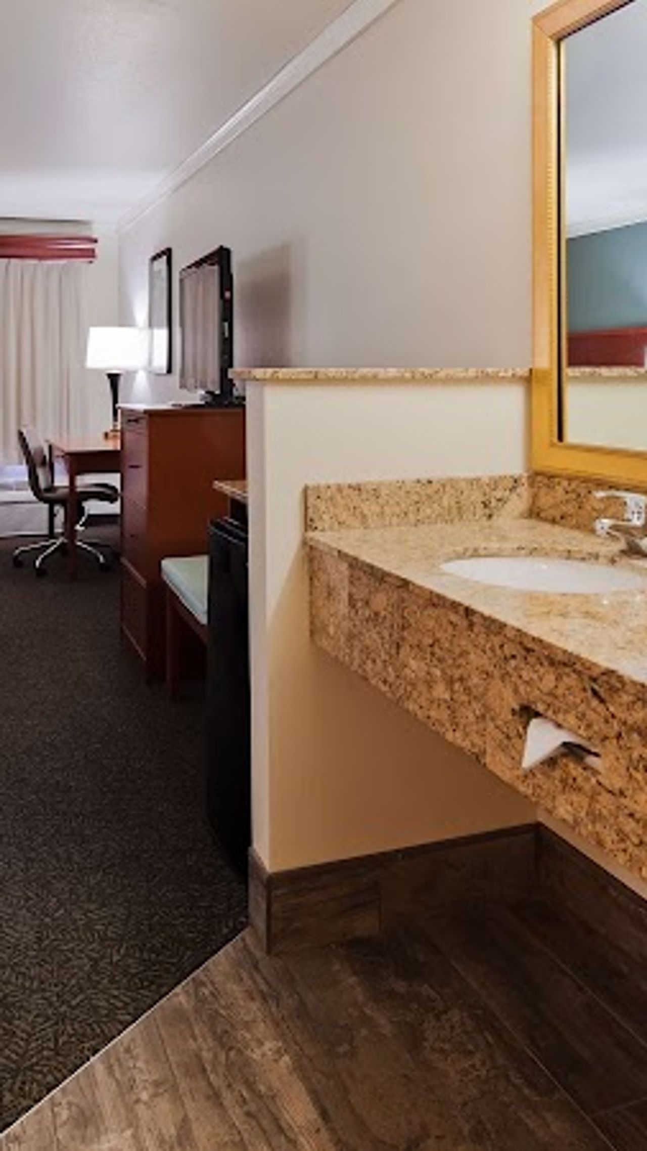 Photo of Best Western Plus Walla Walla Suites Inn