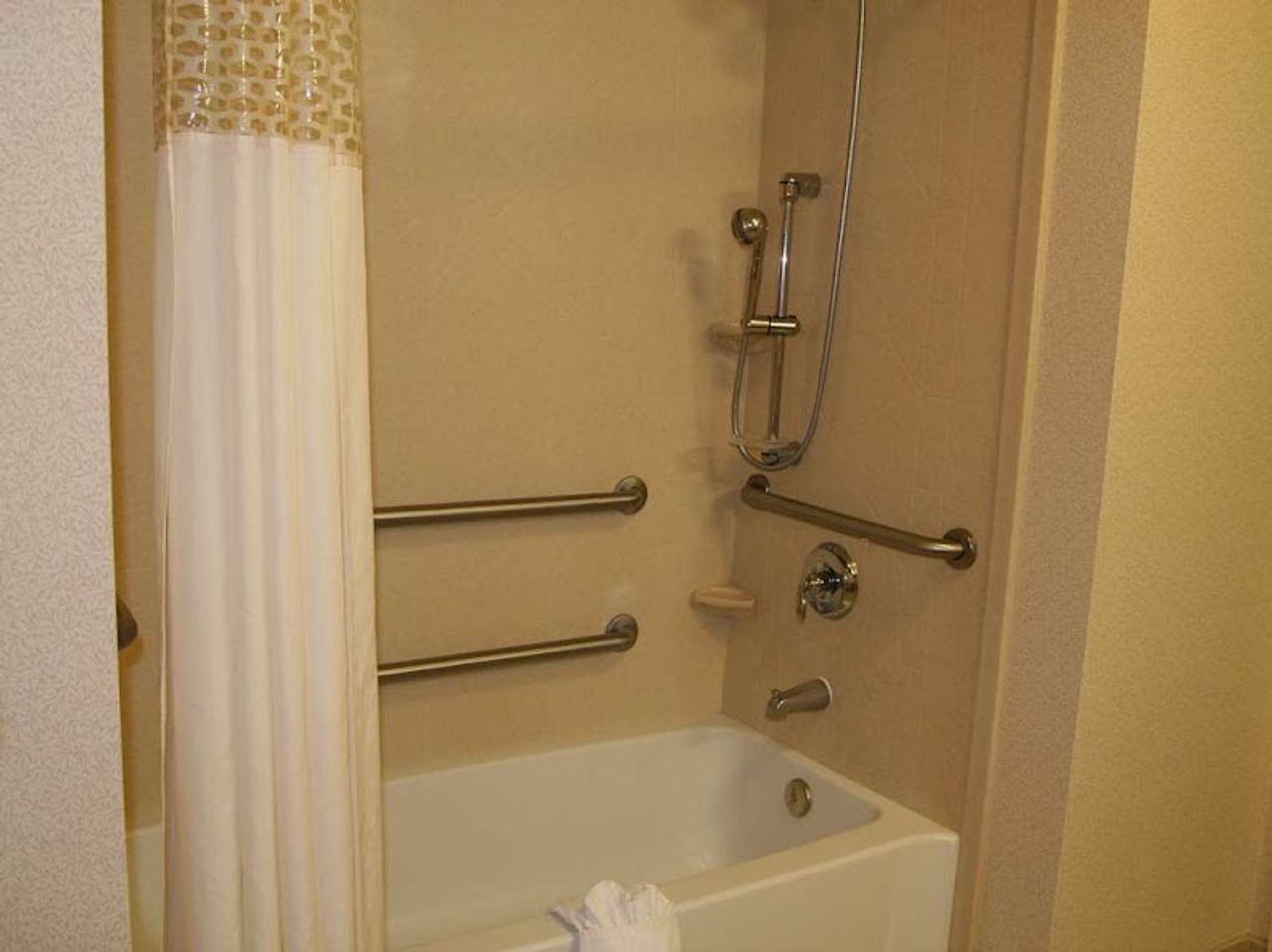 Photo of Hampton Inn & Suites Sacramento-Elk Grove Laguna I-5