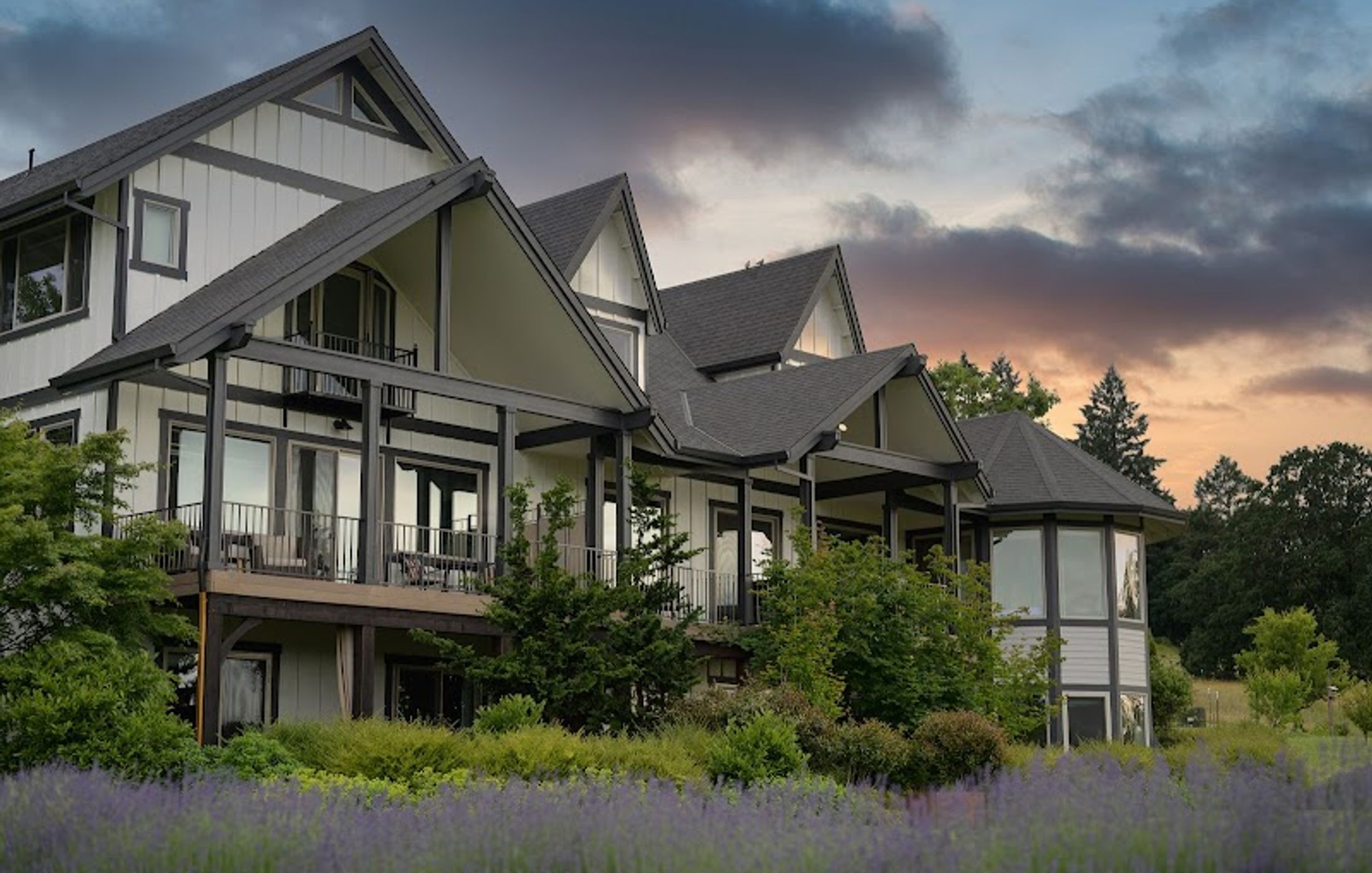 The Setting Inn Willamette Valley