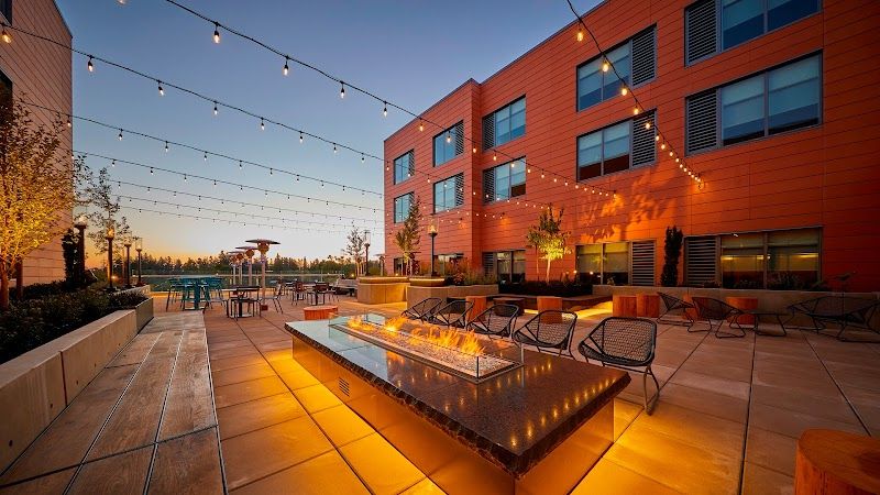 Photo of Hyatt Place Eugene / Oakway Center - Outdoor Seating Area, Firepit