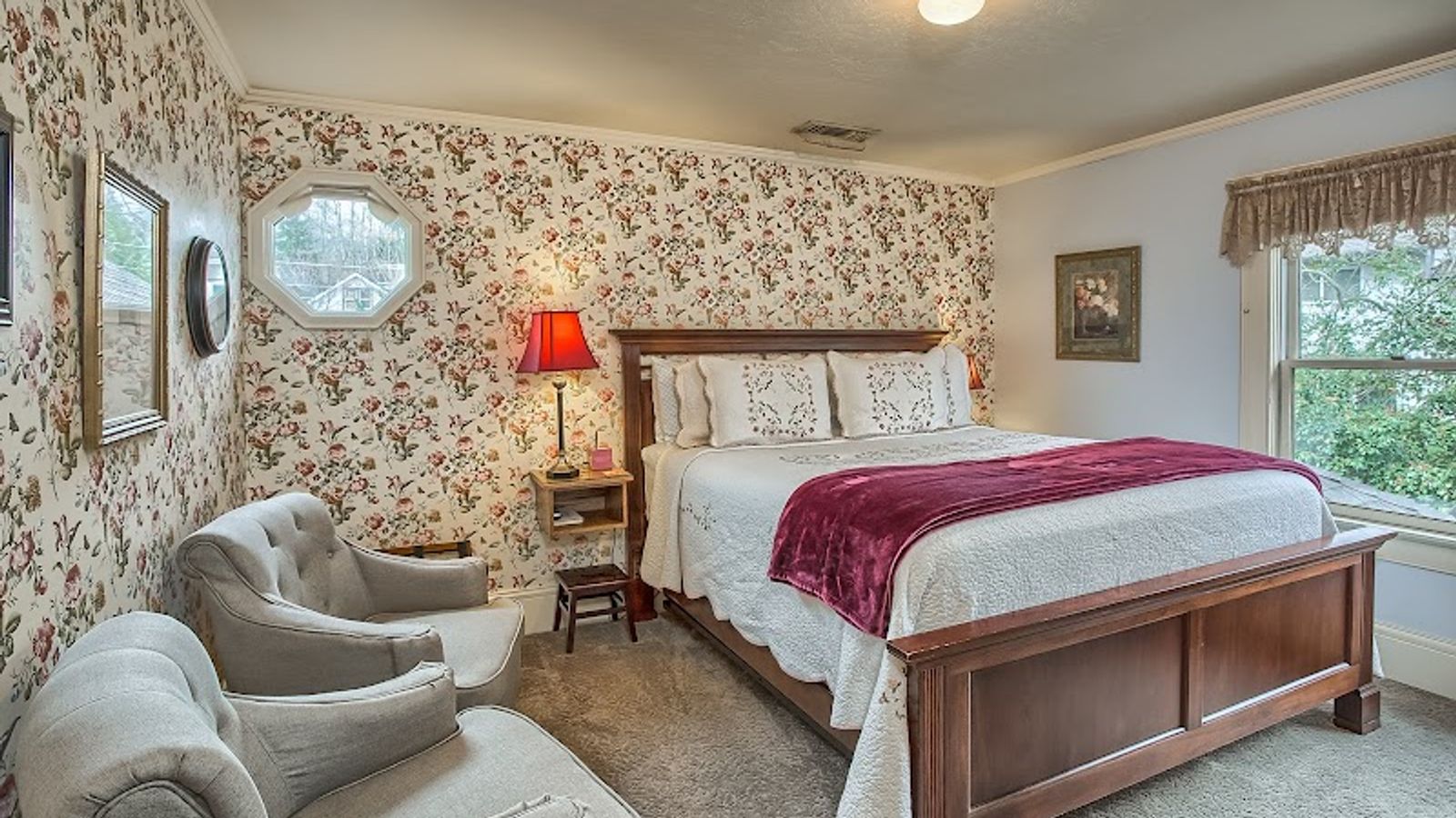 Photo of Abigail's Bed and Breakfast Inn