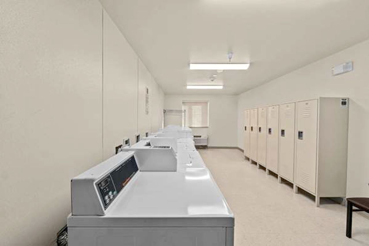 Photo of MainStay Suites Spokane Valley - Laundry facility 