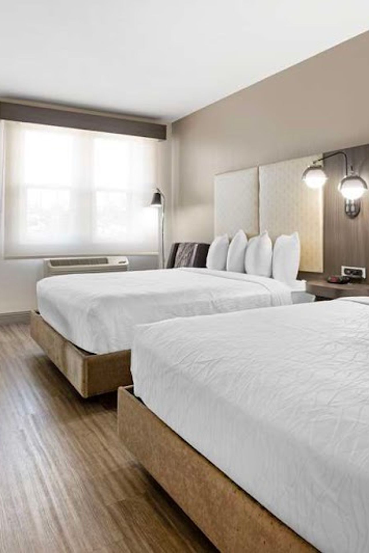 Photo of Best Western Marina State Beach - Room, 2 Queen Beds, Work Desk, Flat TV