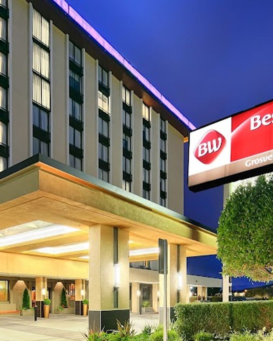 Best Western Plus Grosvenor Airport Hotel