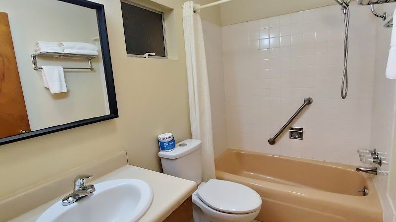 Photo of Olympic Inn & Suites