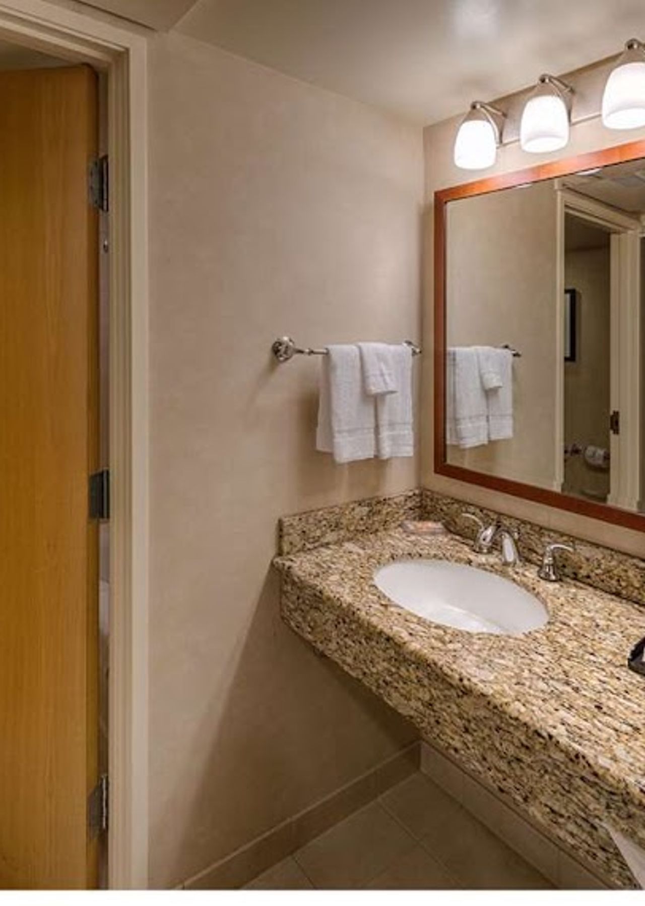 Photo of Best Western Plus Silverdale Beach Hotel