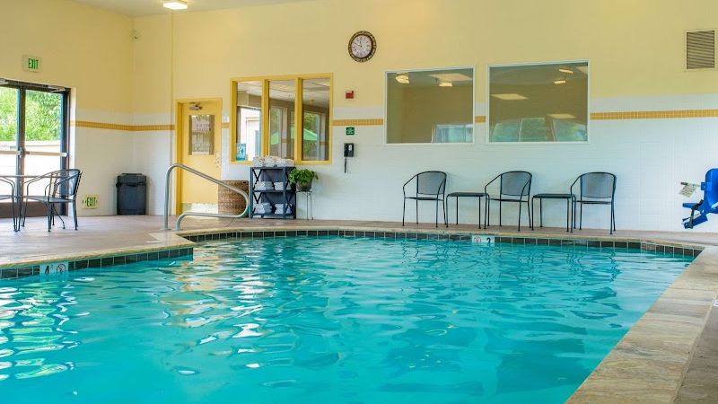 Photo of Comfort Suites Springfield RiverBend Medical - Indoor pool and Hot tub