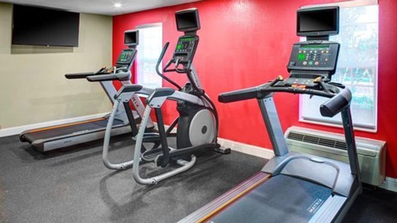 Photo of TownePlace Suites Fresno