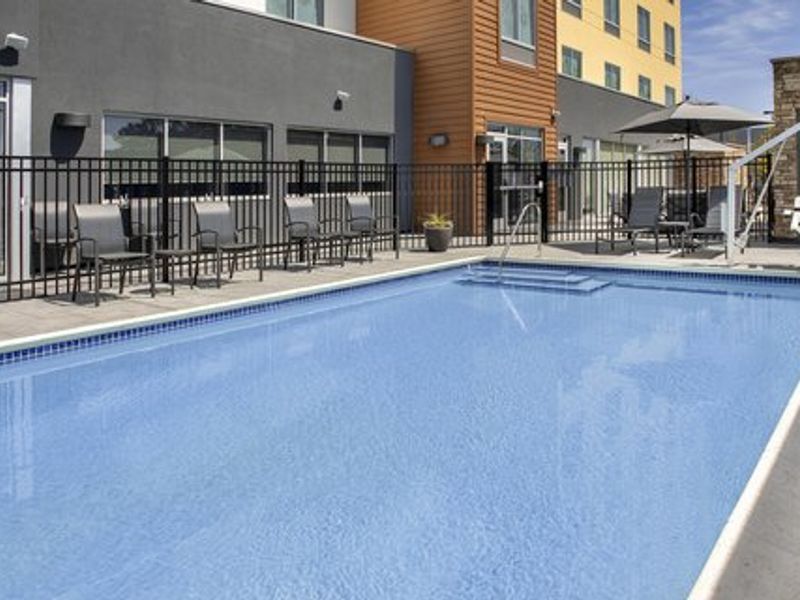 Photo of Fairfield Inn & Suites Santa Rosa Rohnert Park