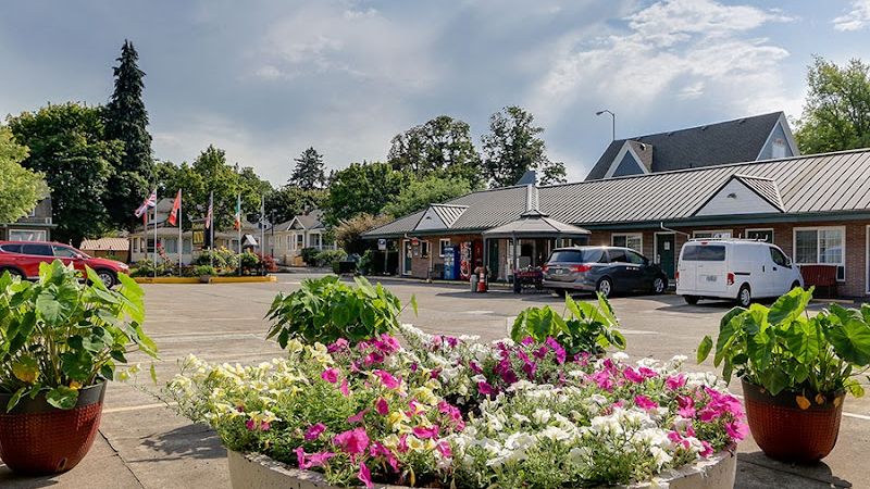 Photo of Courtesy Inn Eugene - Exterior