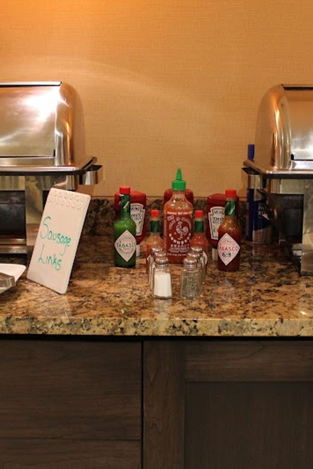 Photo of Best Western Grand Manor Inn