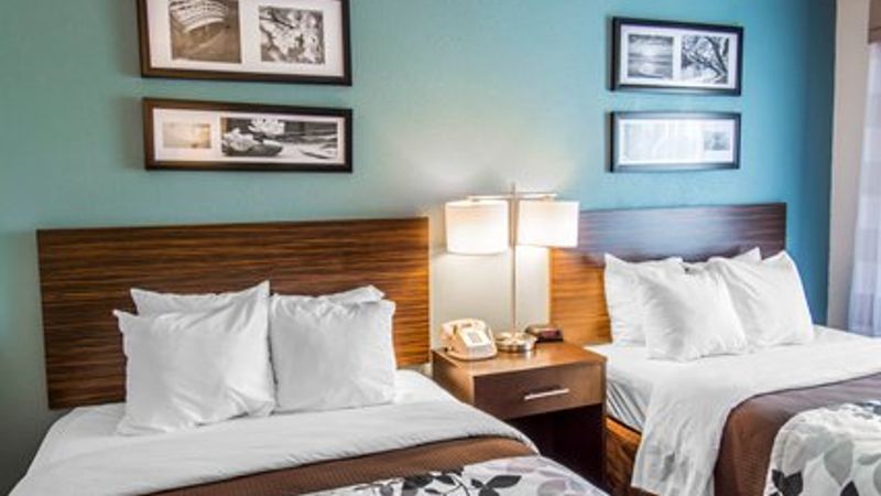 Photo of Sleep Inn near Washington State Line