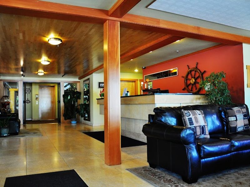 Photo of Harborside Inn