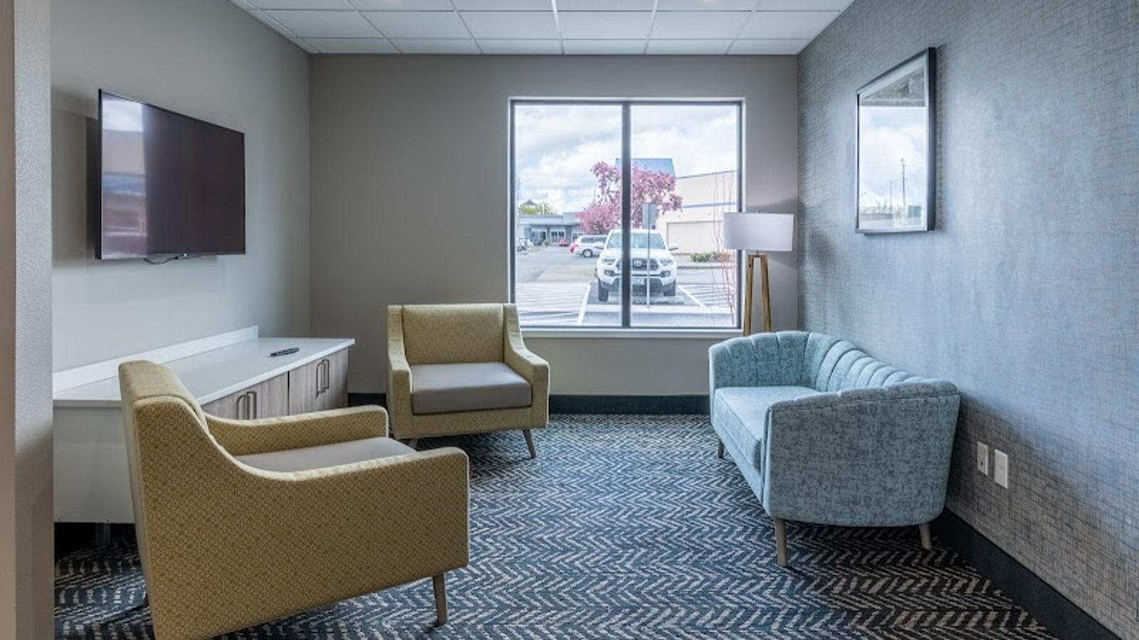 Photo of Best Western Plus Tacoma Hotel