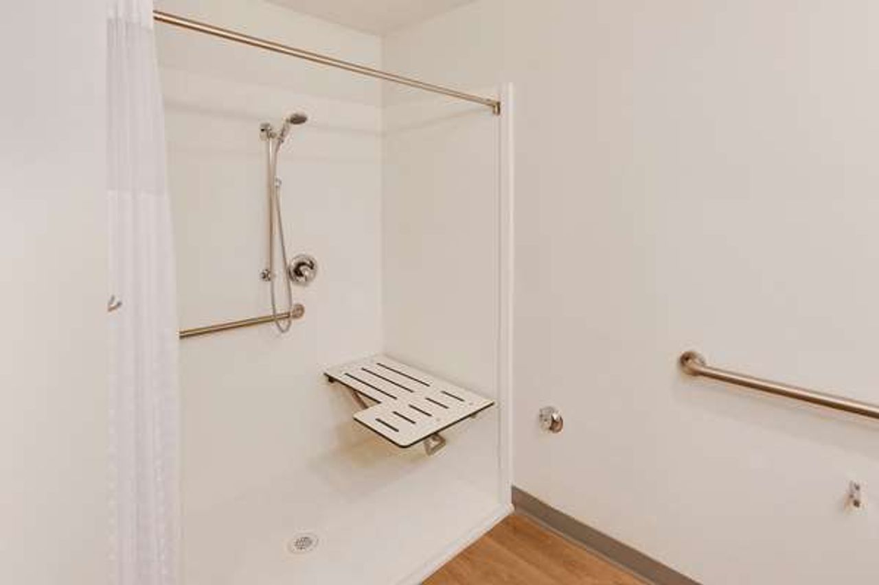 Photo of WoodSpring Suites Bakersfield East