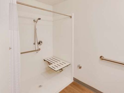 Photo of WoodSpring Suites Bakersfield East