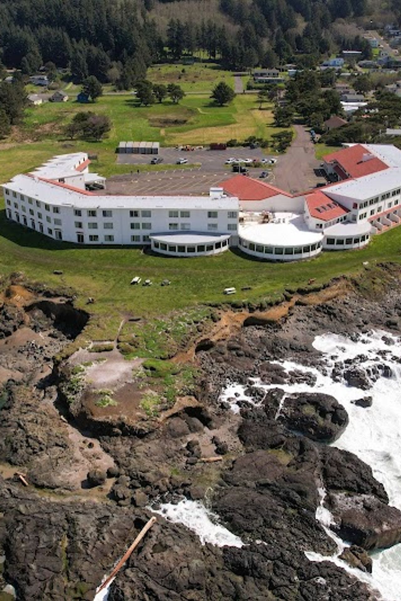 Photo of Adobe Resort, Yachats - Aerial View