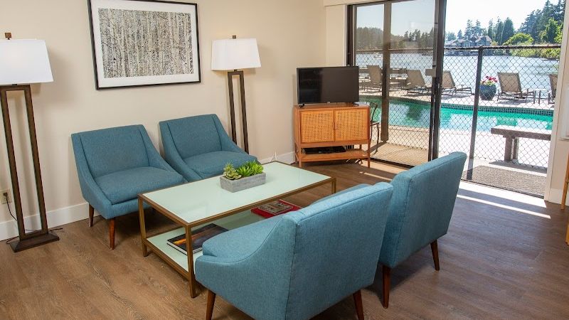 Photo of The Lakeshore Inn