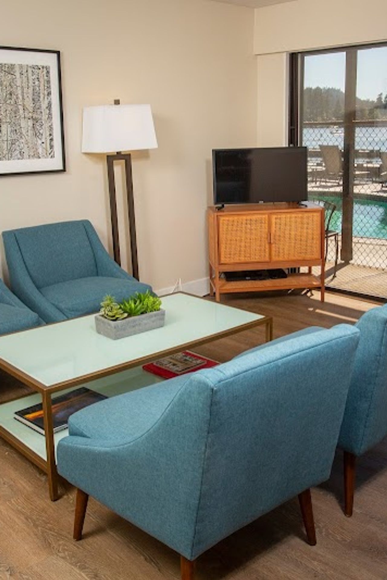 Photo of The Lakeshore Inn