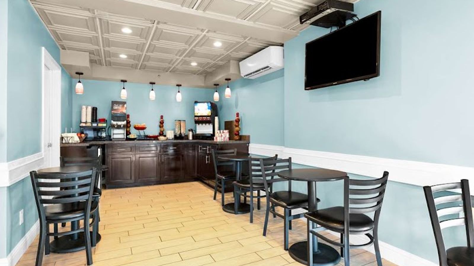 Photo of SureStay by Best Western San Francisco Marina District