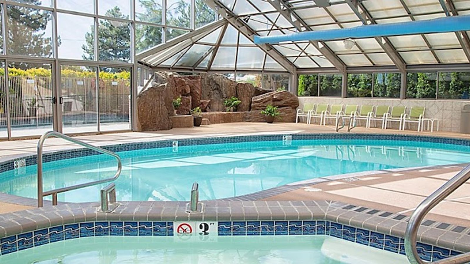 Photo of Holiday Inn Express & Suites Richland, an IHG Hotel