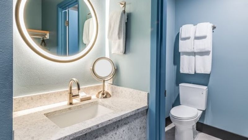 Photo of Allred Hotel - Bathroom