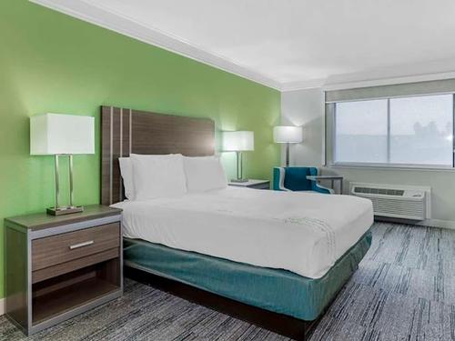 Photo of Best Western Cordelia Inn