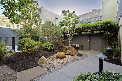 Photo of Courtyard Oakland Downtown