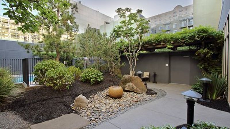 Photo of Courtyard Oakland Downtown