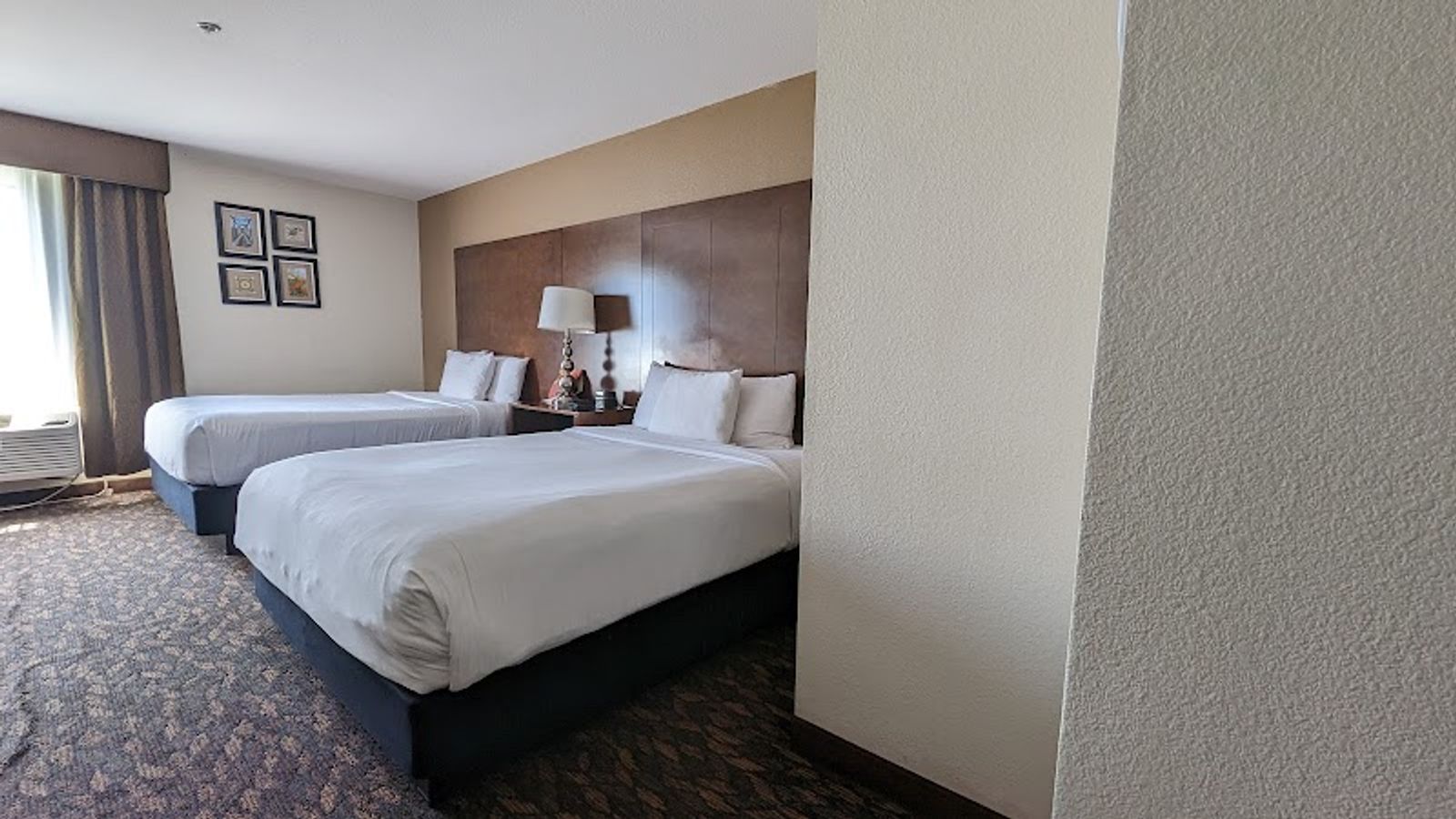 Photo of La Quinta Inn & Suites by Wyndham Oakland - Hayward